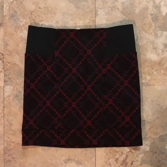 Like NEW Free People Printed Skirt - Picture 2 of 6